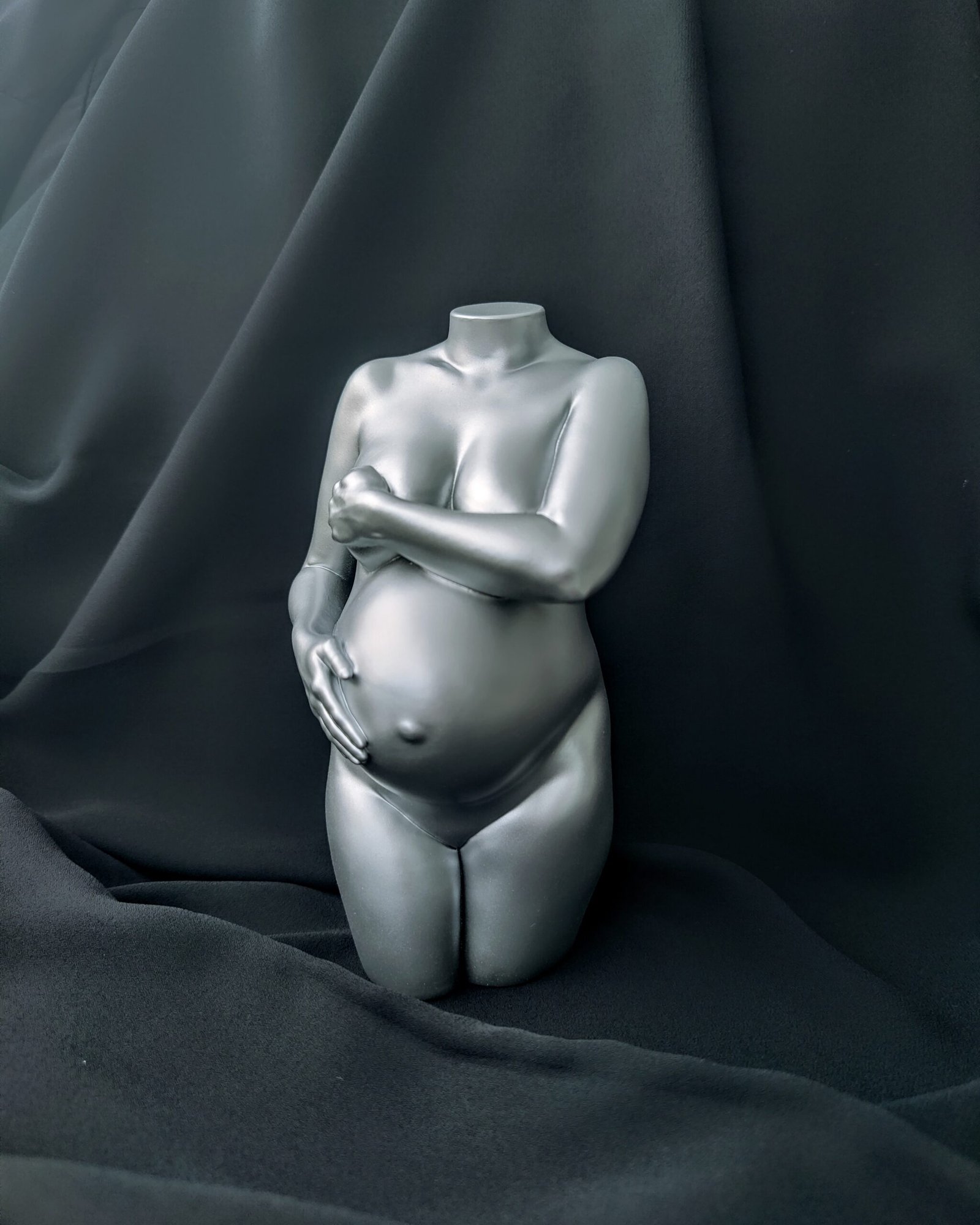 Zwangerschapsbeeldje - Buikbeeldje - Buikbeeld - Zwangerschapsbeeldje - Zwangerschap - Metal Aged Shape - 3D - Zilver - Koper - Brons - Bronzen -Limburg - Brabant - Buik - Zwanger